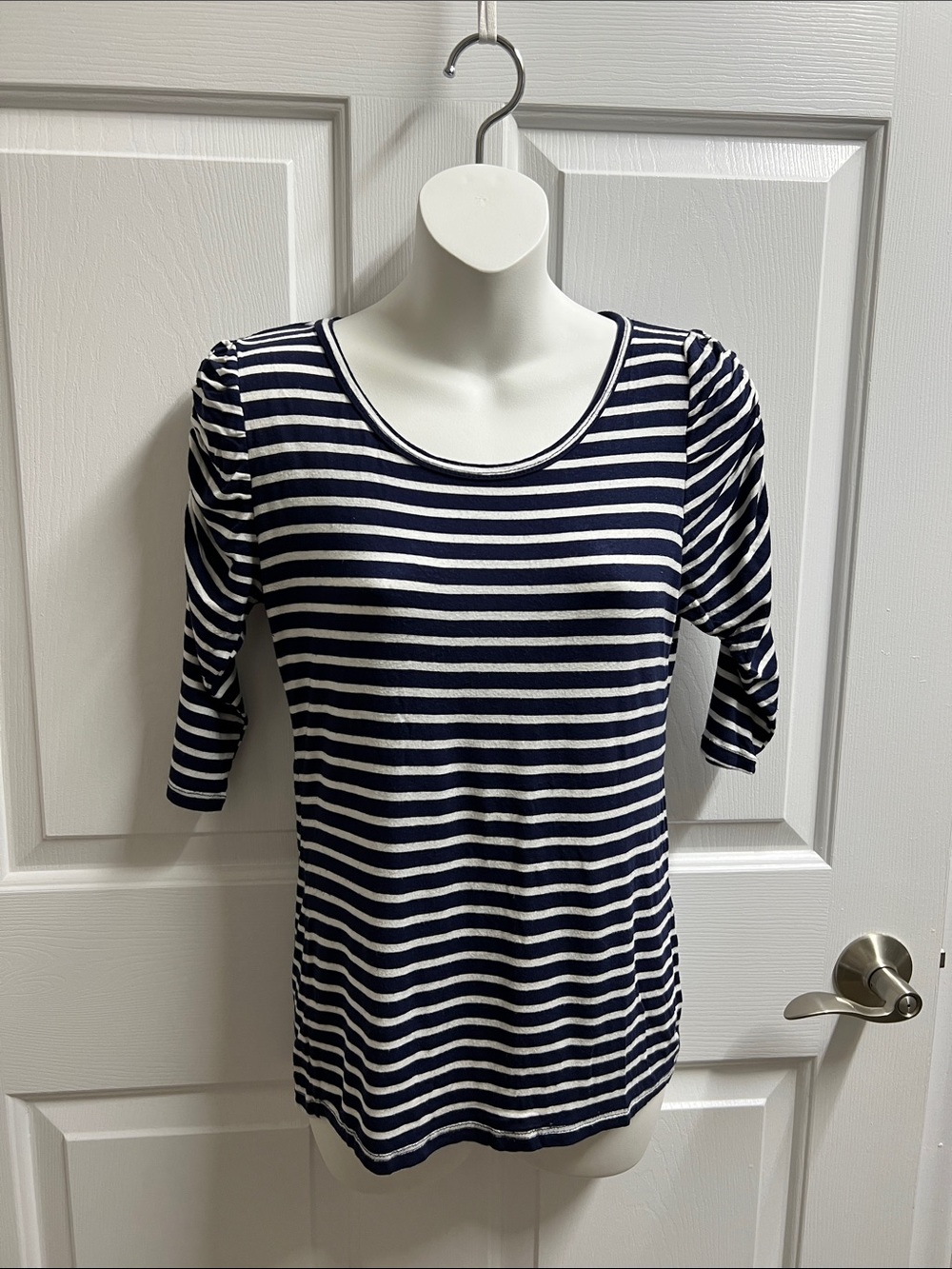POIS dark Navy blue White Striped Scoop Neck Women's Top medium M 536